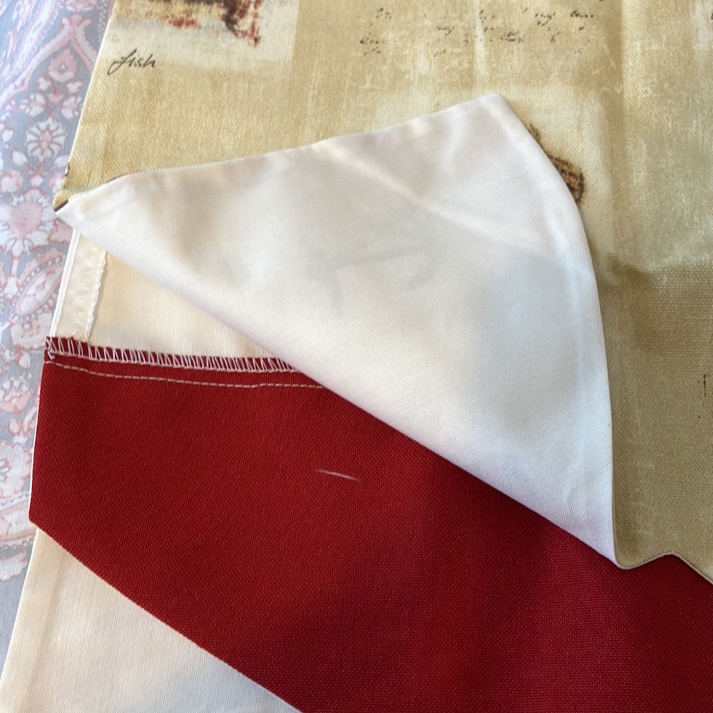 New scalloped valance curtain coastal theme lighthouse shell lobster - Picture 4 of 6